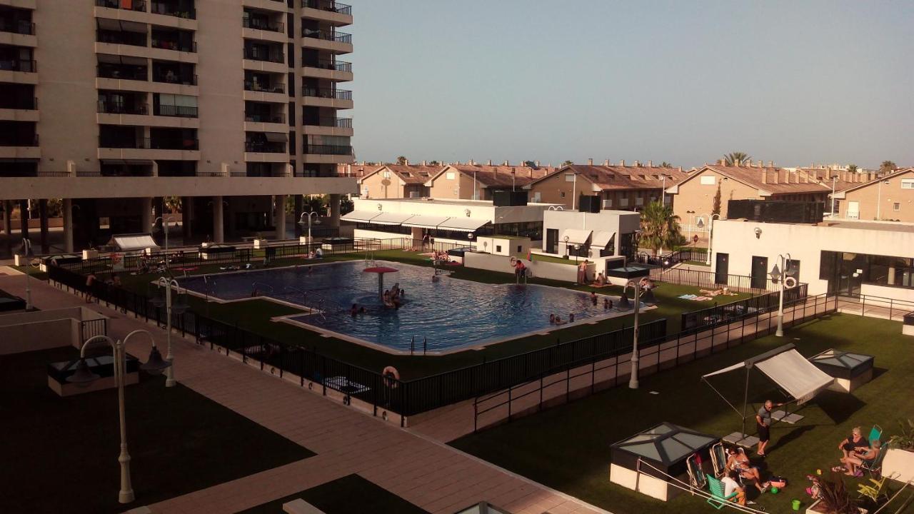 Appartamento Apartacona-Playa Valenza Esterno foto