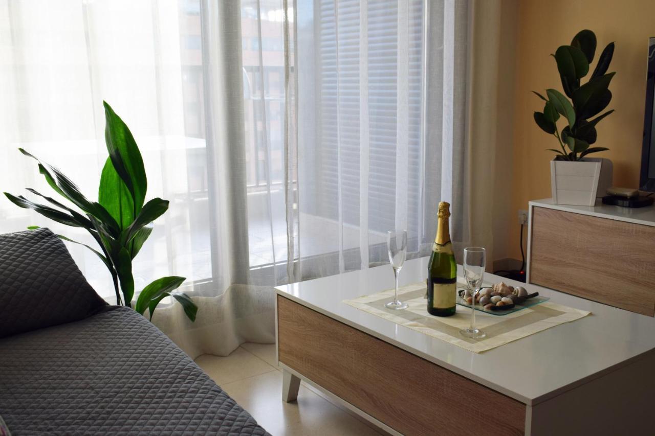 Appartamento Apartacona-Playa Valenza Esterno foto