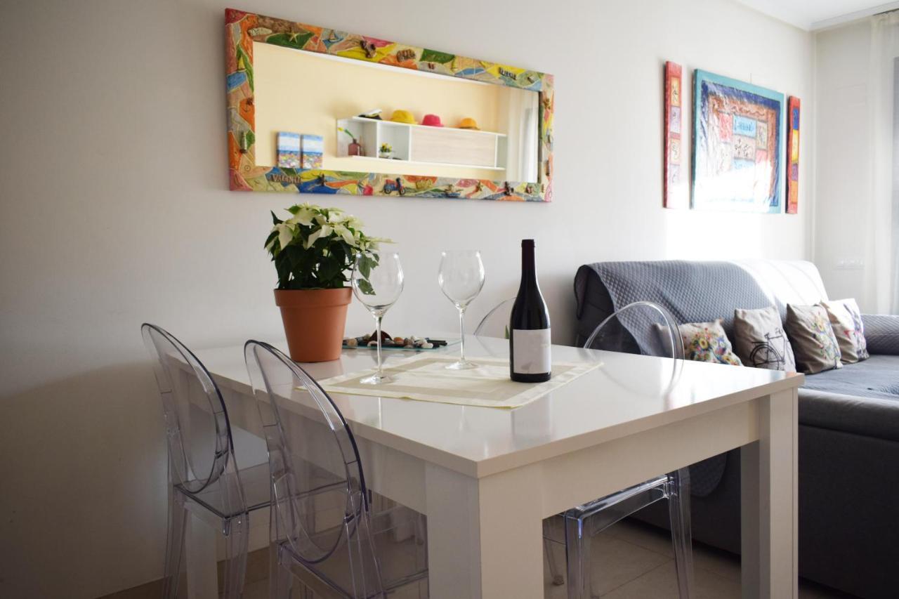 Appartamento Apartacona-Playa Valenza Esterno foto