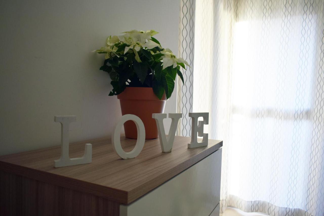 Appartamento Apartacona-Playa Valenza Esterno foto